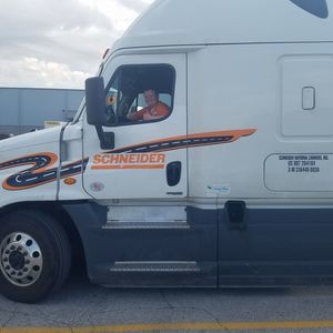 Meet your Posher, Anthony